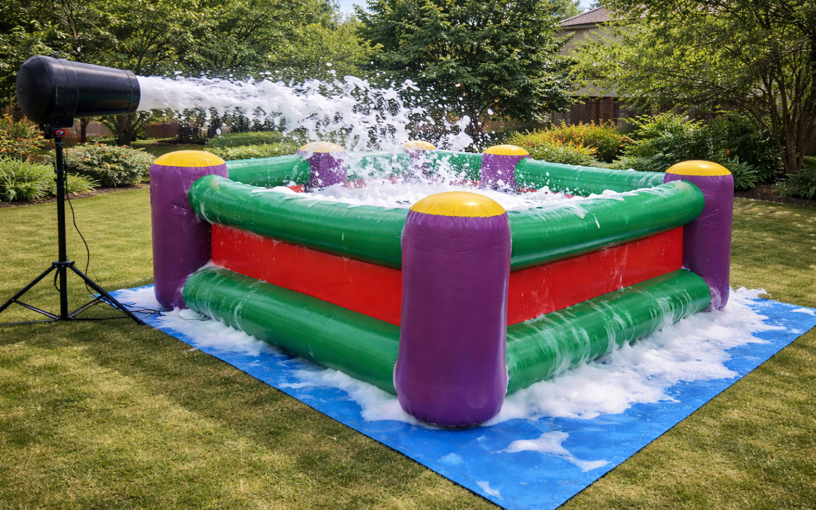 Foam Cannon with 4x4m pit and operator